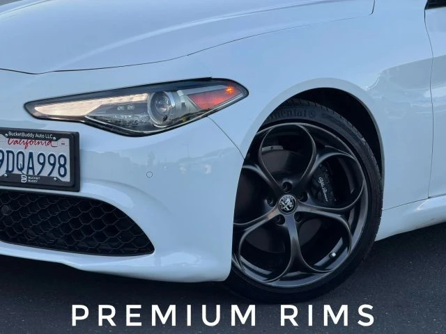 2020 Alfa Romeo Giulia - Image 2 of 26
