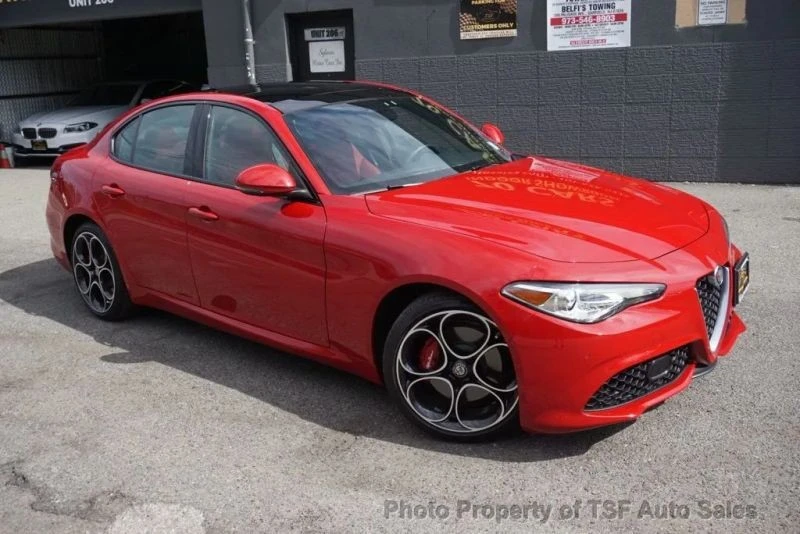 2020 Alfa Romeo Giulia - Image 2 of 12