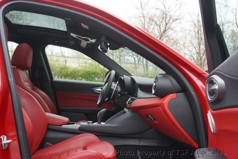 2020 Alfa Romeo Giulia - Image 12 of 12