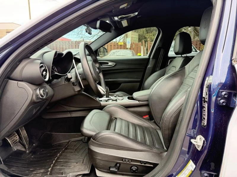 2020 Alfa Romeo Giulia - Image 10 of 12