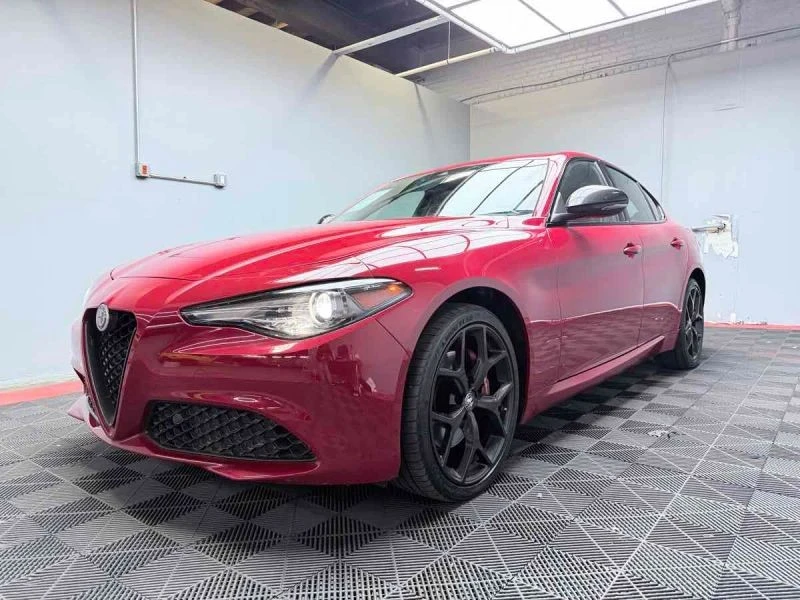 2020 Alfa Romeo Giulia - Image 3 of 12