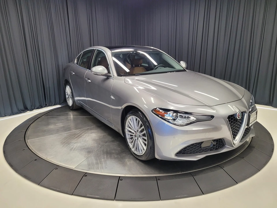 2020 Alfa Romeo Giulia - Image 6 of 12