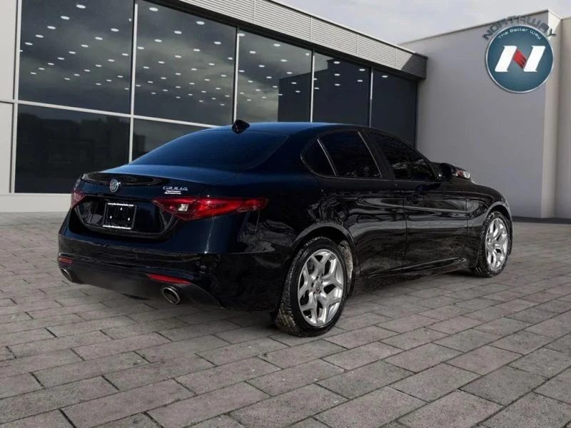 2020 Alfa Romeo Giulia - Image 11 of 12