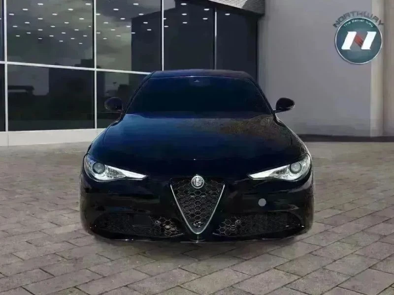 2020 Alfa Romeo Giulia - Image 8 of 12