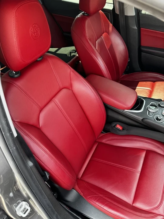 2020 Alfa Romeo Giulia - Image 14 of 16
