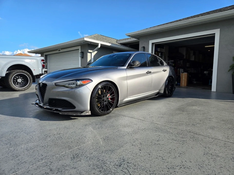 2020 Alfa Romeo Giulia - Image 3 of 16