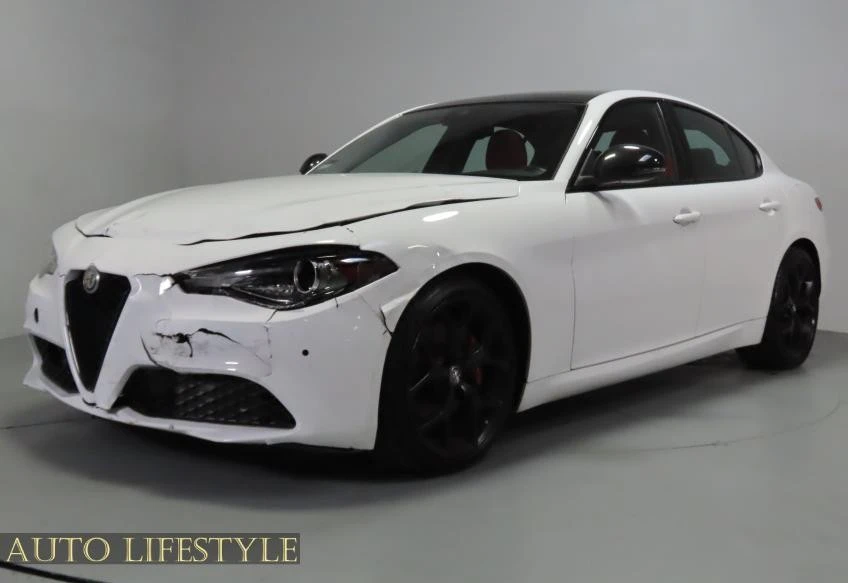 2020 Alfa Romeo Giulia - Image 3 of 21