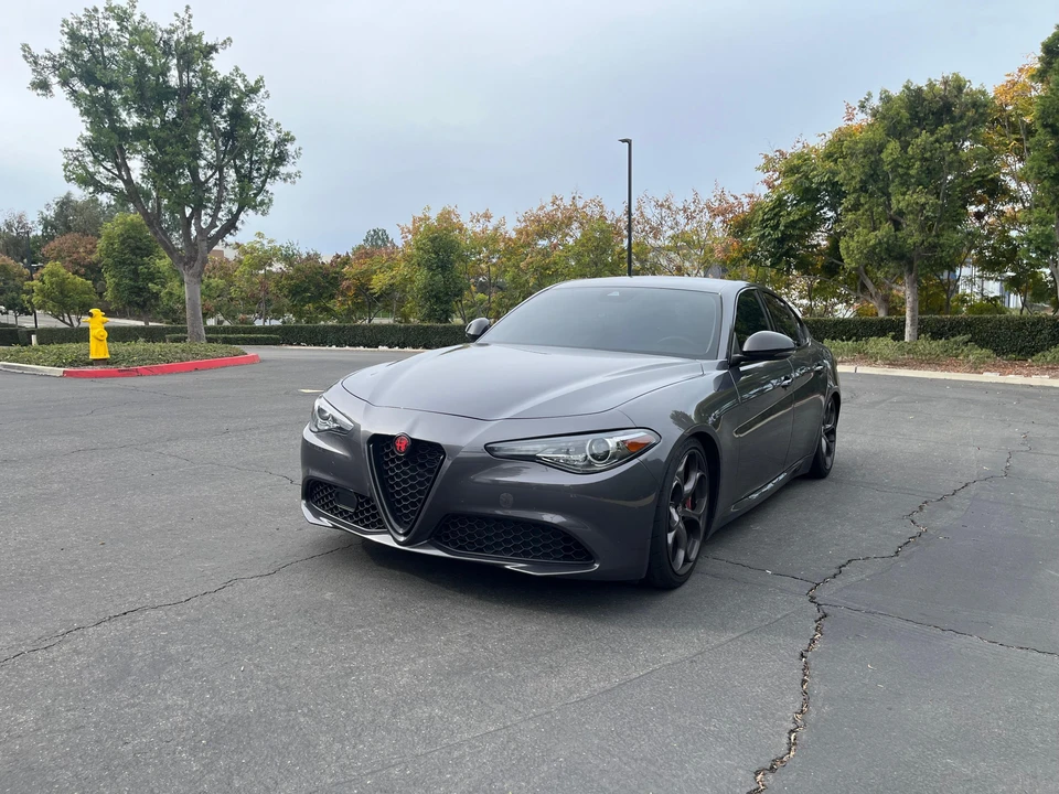 2020 Alfa Romeo Giulia - Image 6 of 31