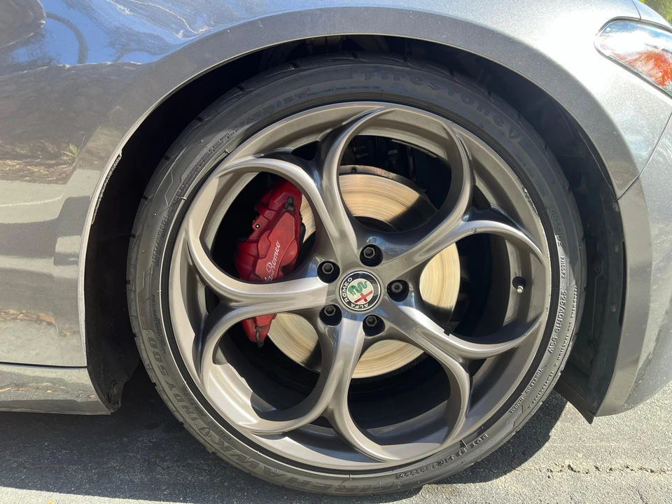 2020 Alfa Romeo Giulia - Image 31 of 31