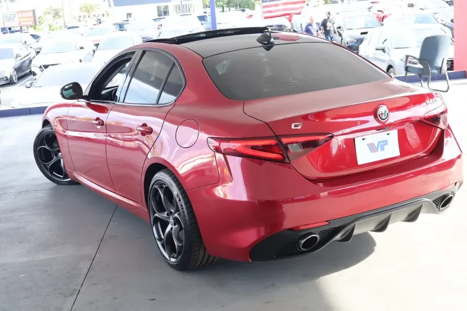 2020 Alfa Romeo Giulia - Image 3 of 5