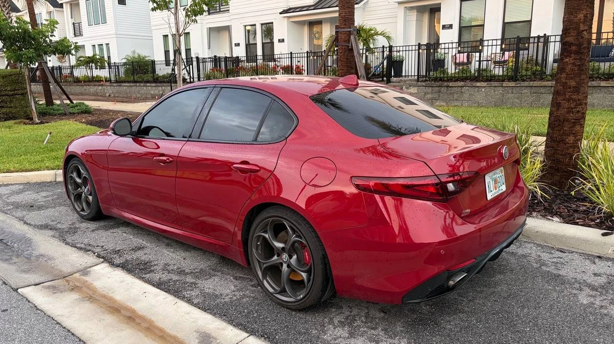 2020 Alfa Romeo Giulia - Image 3 of 24