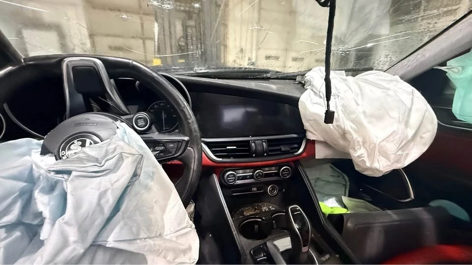 2020 Alfa Romeo Giulia - Image 8 of 8