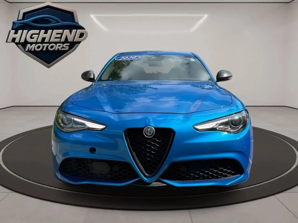 2020 Alfa Romeo Giulia - Image 11 of 19