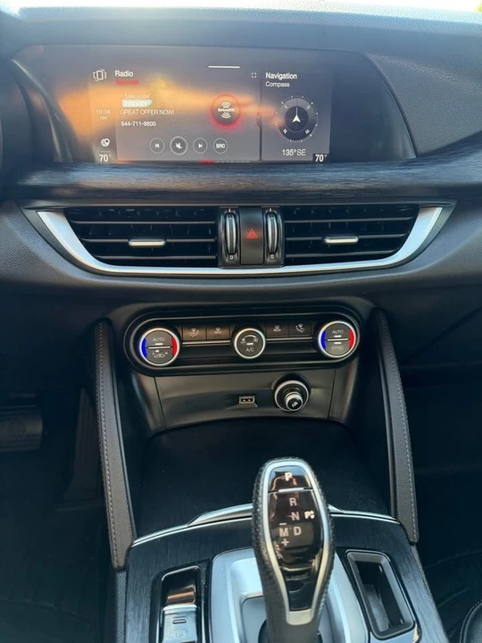 2020 Alfa Romeo Stelvio - Image 17 of 20