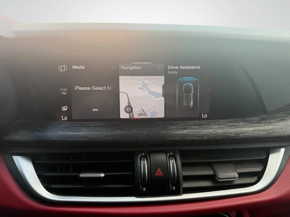 2020 Alfa Romeo Stelvio - Image 14 of 19