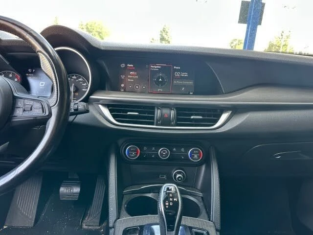 2020 Alfa Romeo Stelvio - Image 14 of 15