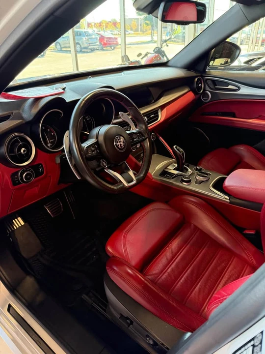 2020 Alfa Romeo Stelvio - Image 10 of 10