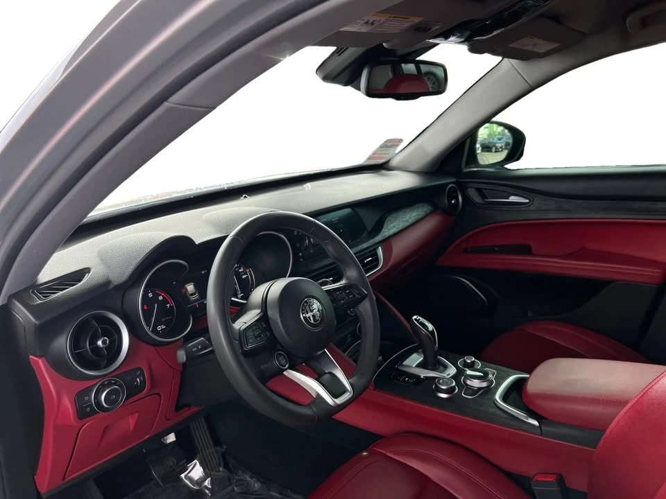 2020 Alfa Romeo Stelvio - Image 9 of 20