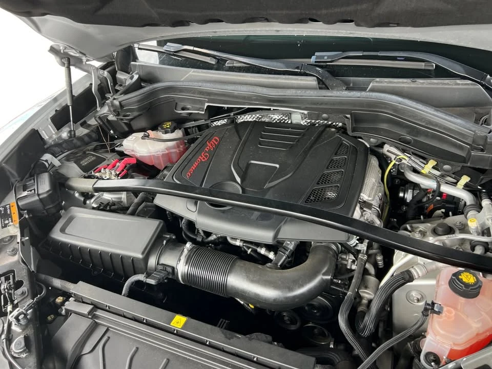 2020 Alfa Romeo Stelvio - Image 13 of 20