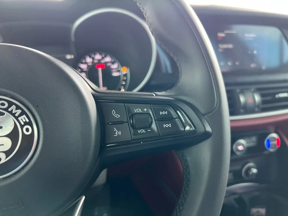 2020 Alfa Romeo Stelvio - Image 18 of 20