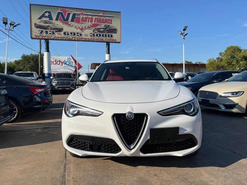 2020 Alfa Romeo Stelvio - Image 2 of 12
