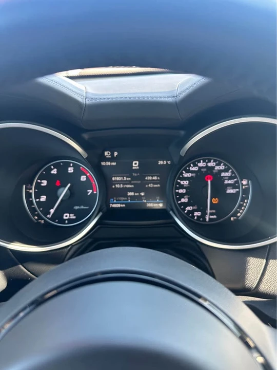 2020 Alfa Romeo Stelvio - Image 14 of 19