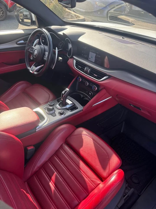 2020 Alfa Romeo Stelvio - Image 6 of 8