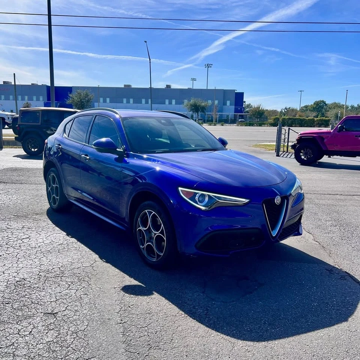 2020 Alfa Romeo Stelvio - Image 9 of 17