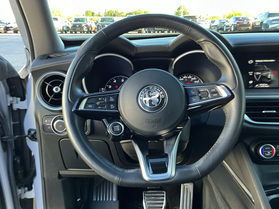 2020 Alfa Romeo Stelvio - Image 4 of 15