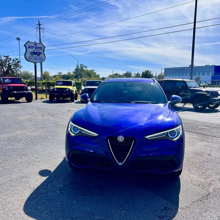 2020 Alfa Romeo Stelvio - Image 10 of 17