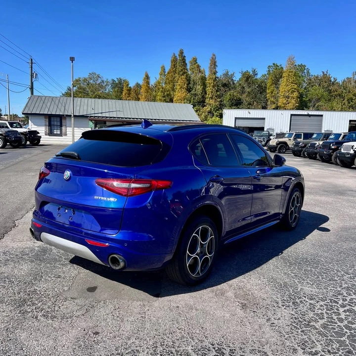 2020 Alfa Romeo Stelvio - Image 7 of 17