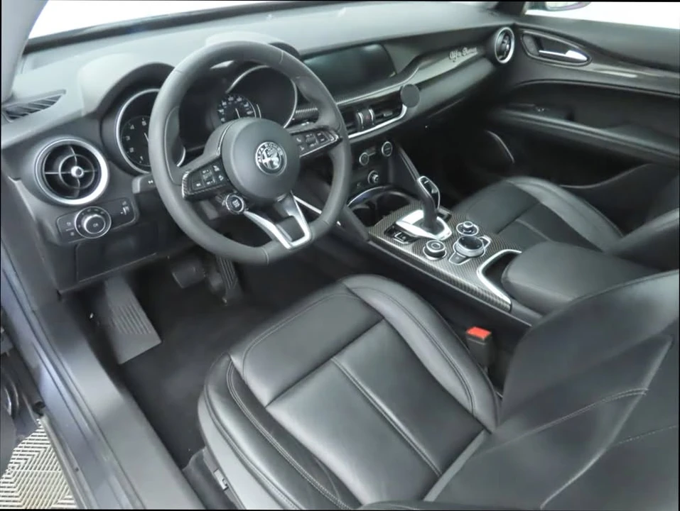 2020 Alfa Romeo Stelvio - Image 7 of 18