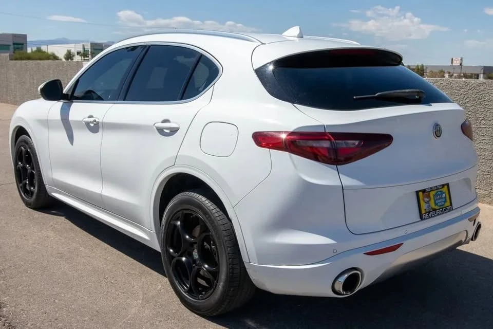 2020 Alfa Romeo Stelvio - Image 3 of 3