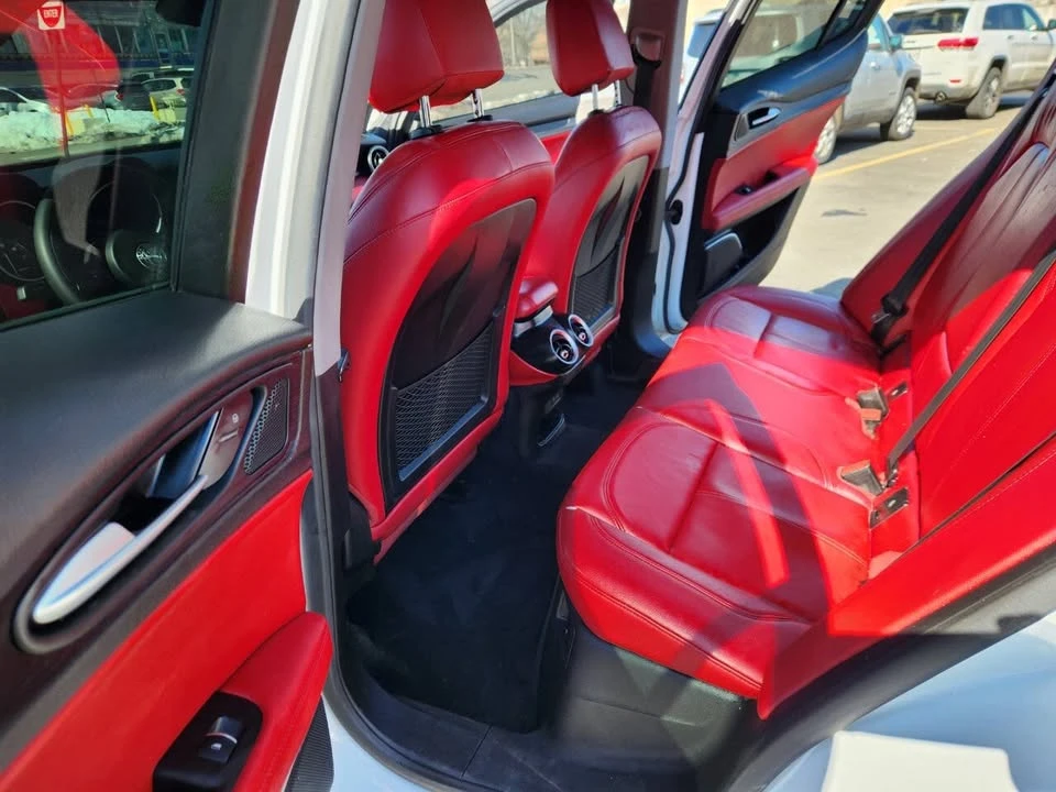 2020 Alfa Romeo Stelvio - Image 12 of 17