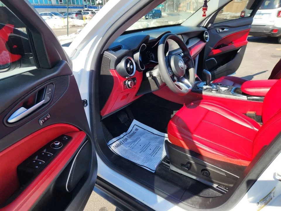 2020 Alfa Romeo Stelvio - Image 13 of 17