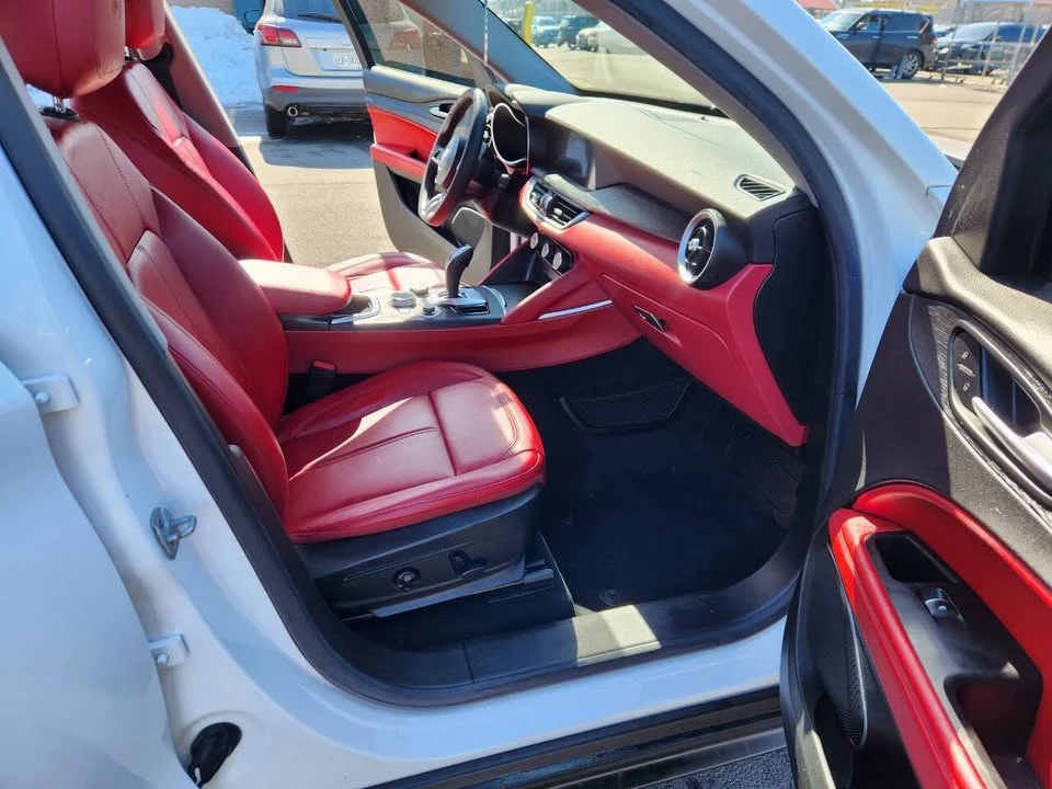 2020 Alfa Romeo Stelvio - Image 10 of 17