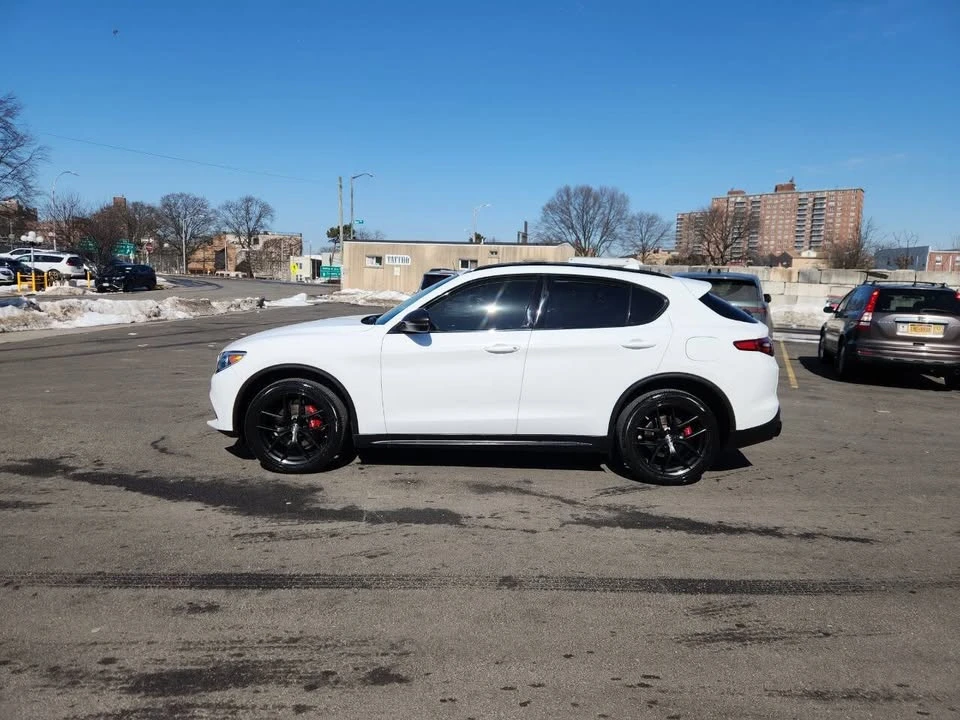2020 Alfa Romeo Stelvio - Image 3 of 17