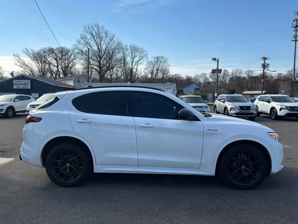 2020 Alfa Romeo Stelvio - Image 2 of 7
