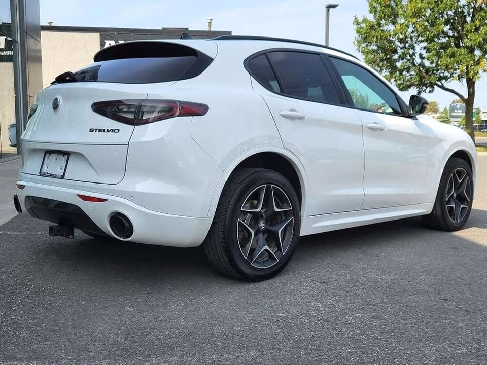 2020 Alfa Romeo Stelvio - Image 5 of 10
