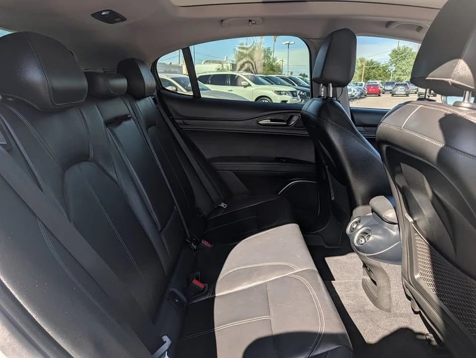2020 Alfa Romeo Stelvio - Image 8 of 11