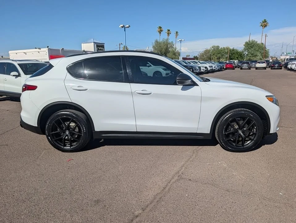2020 Alfa Romeo Stelvio - Image 3 of 11