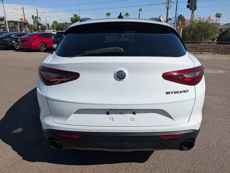 2020 Alfa Romeo Stelvio - Image 5 of 11