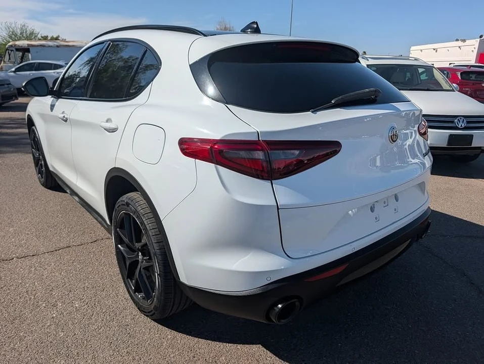 2020 Alfa Romeo Stelvio - Image 9 of 11