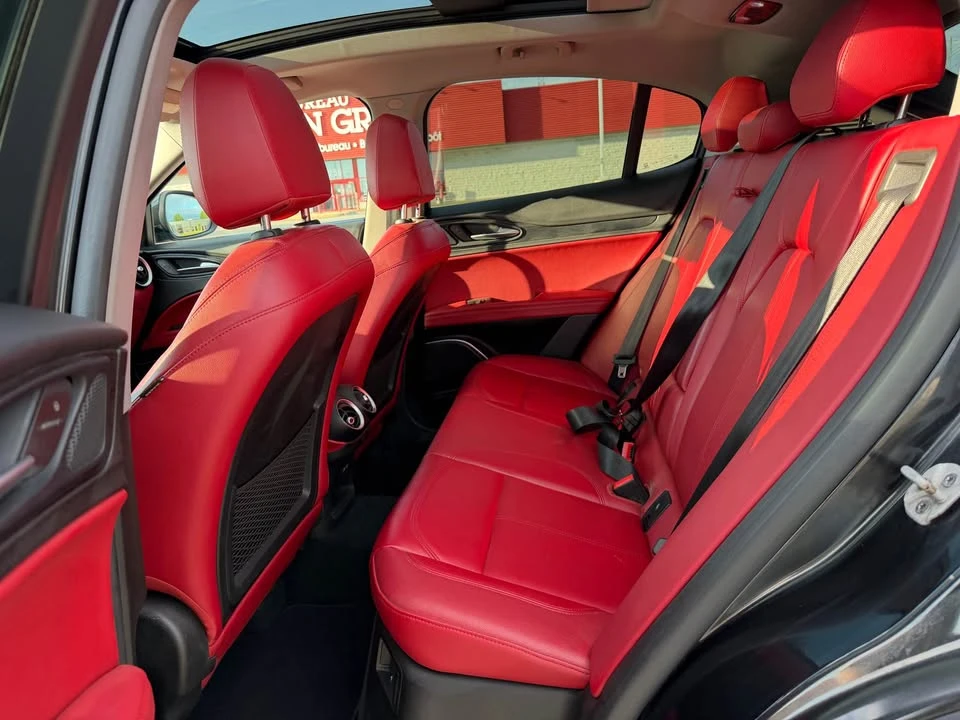 2020 Alfa Romeo Stelvio - Image 18 of 19