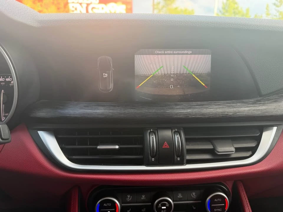 2020 Alfa Romeo Stelvio - Image 15 of 19