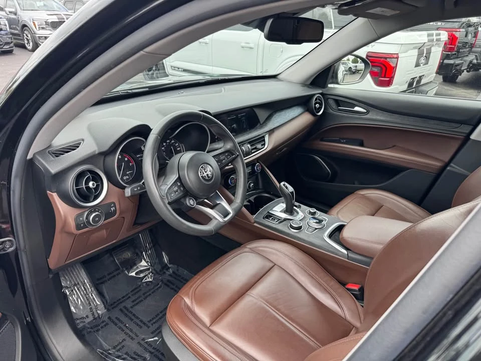2020 Alfa Romeo Stelvio - Image 5 of 6