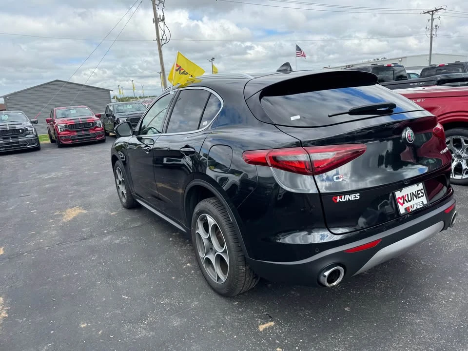 2020 Alfa Romeo Stelvio - Image 4 of 6