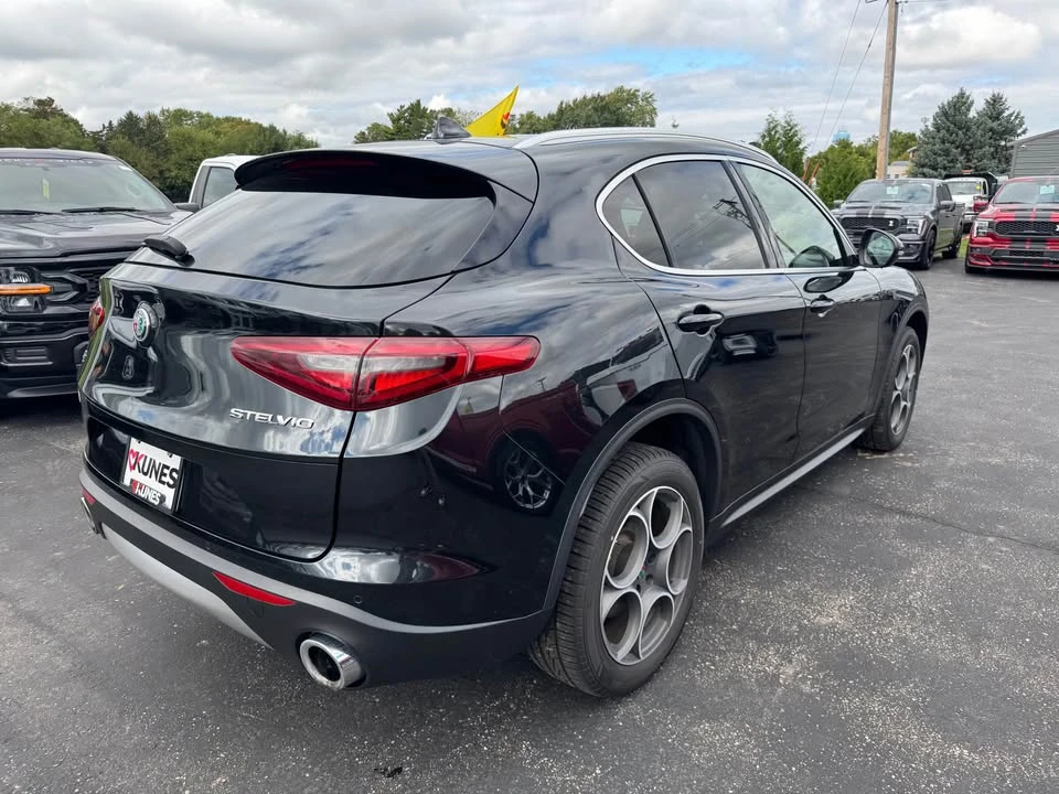 2020 Alfa Romeo Stelvio - Image 3 of 6