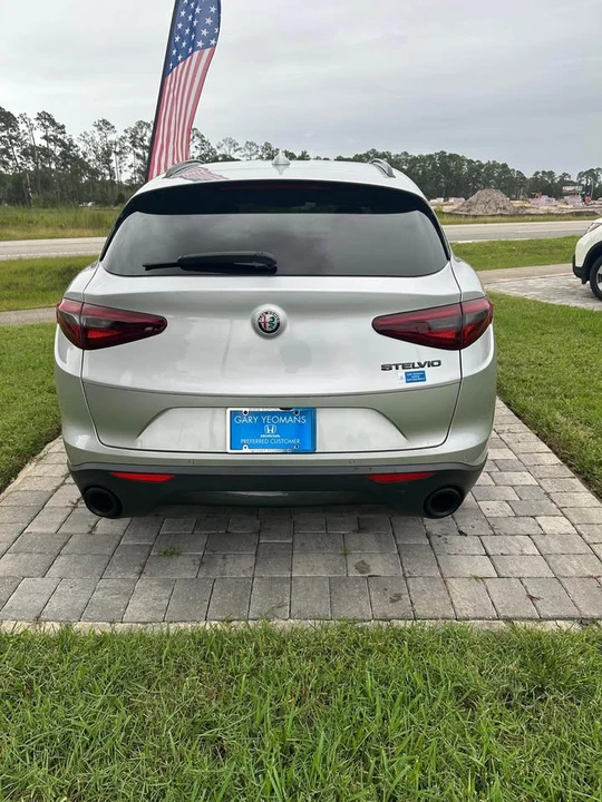 2020 Alfa Romeo Stelvio - Image 2 of 12
