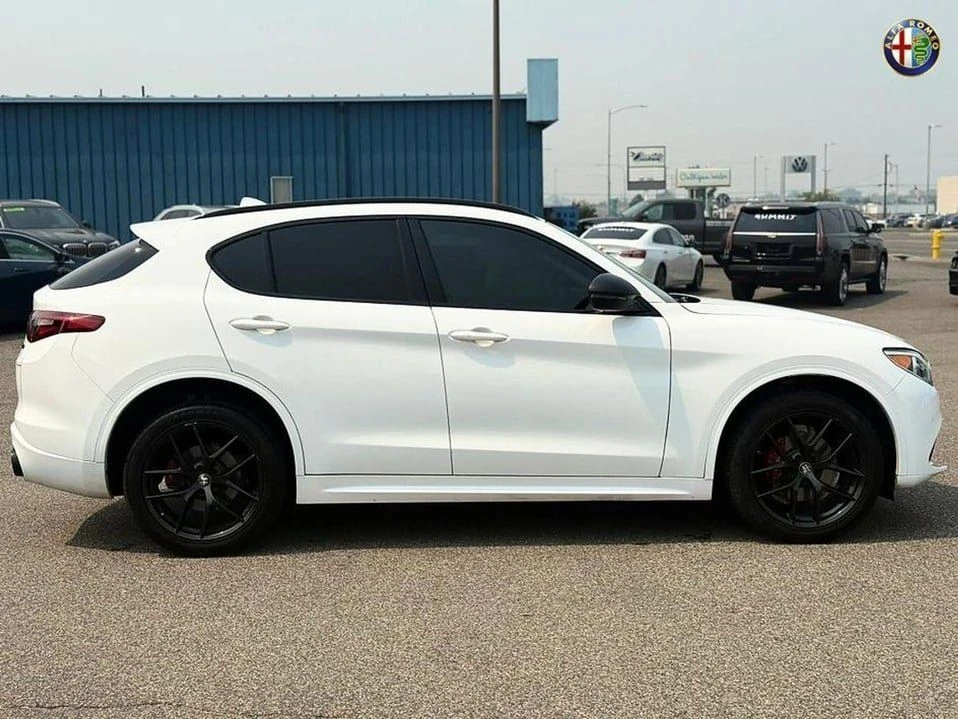 2020 Alfa Romeo Stelvio - Image 5 of 12